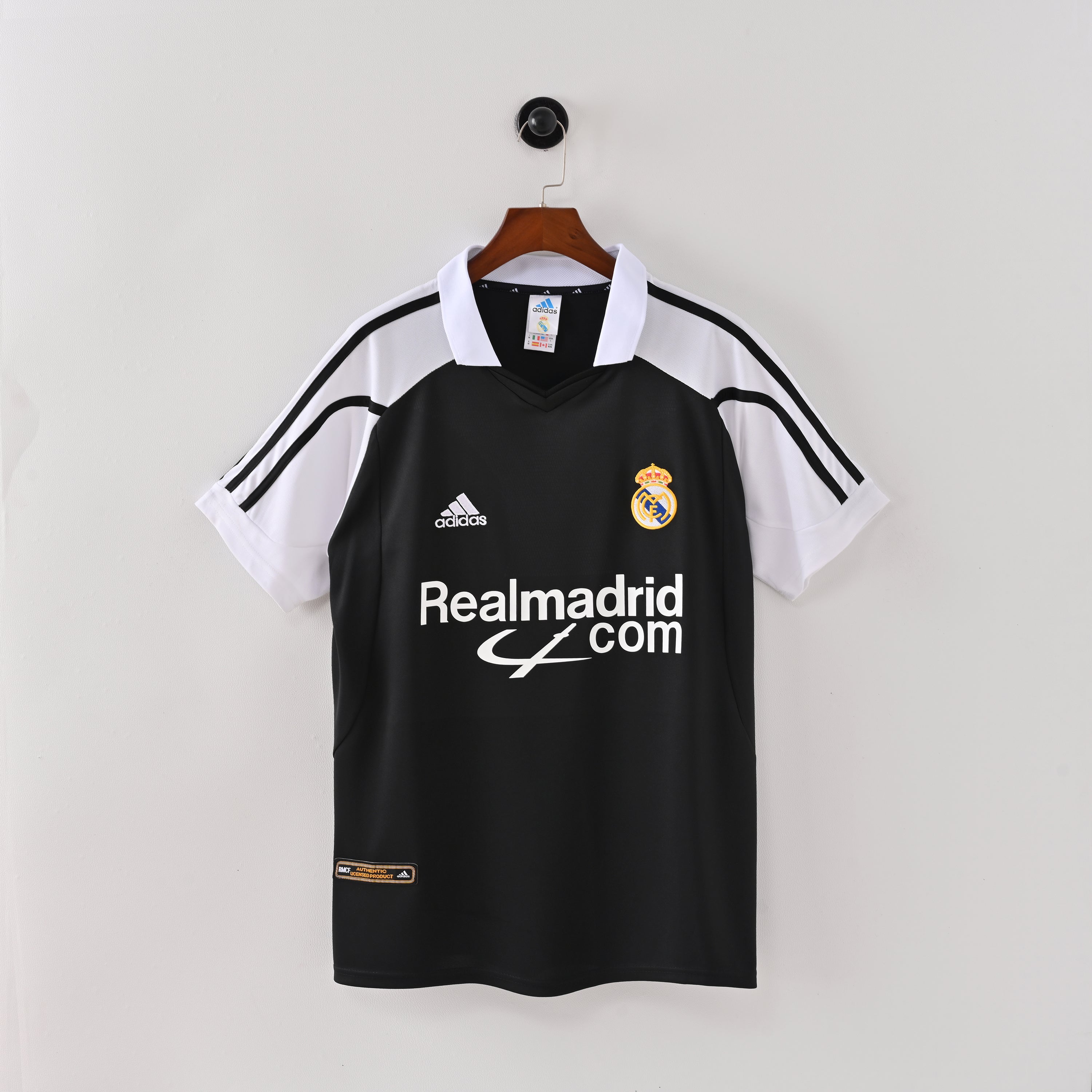 REAL MADRID AWAY 01/02